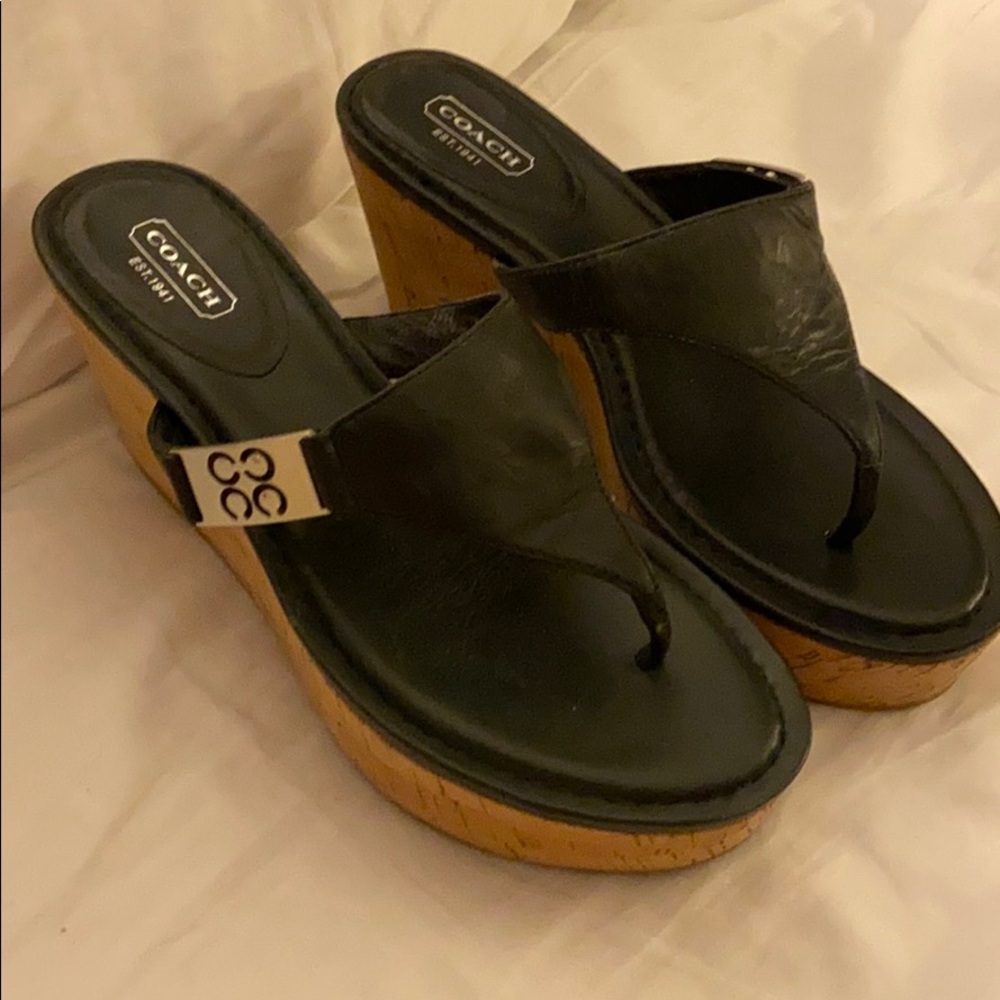 EUC Coach Vegan Leather wedge Sandals sz 7.5